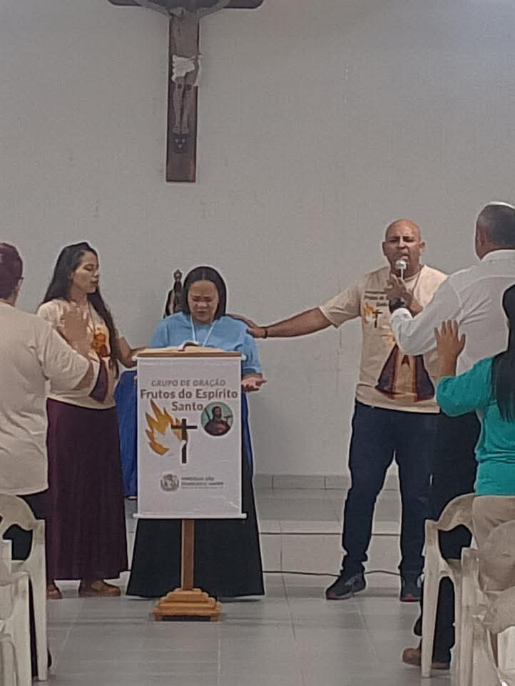 Grupo de Oração - foto 29