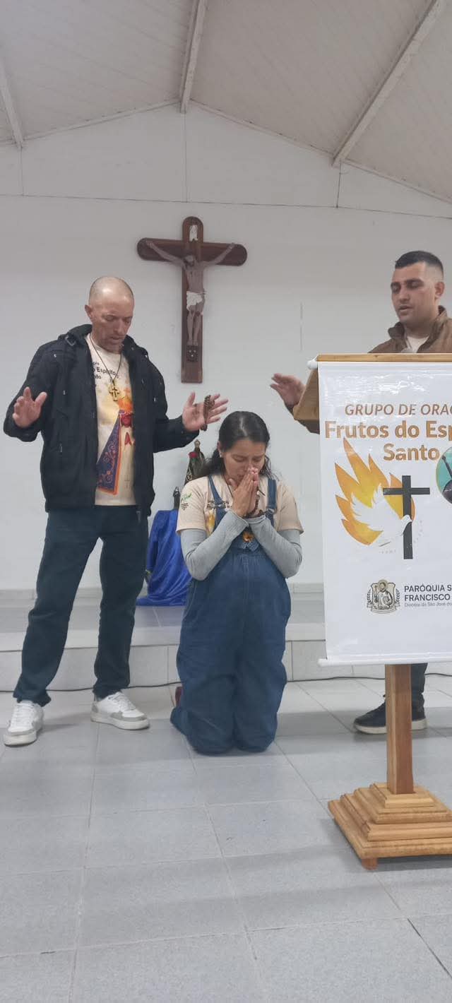 Grupo de Oração - foto 49